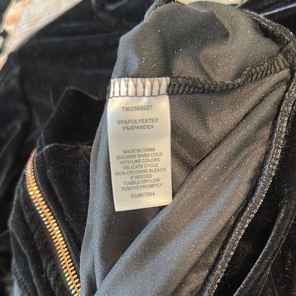 Tart Dark Blue Velvet Jacket with Metallic Zipper - Picture 3 of 5